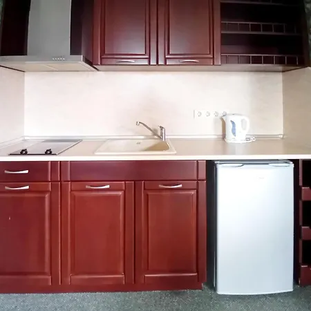 Twins Palace Appart hôtel St Constantin et Helena