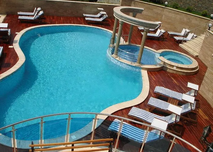 Twins Palace Апарт-отель