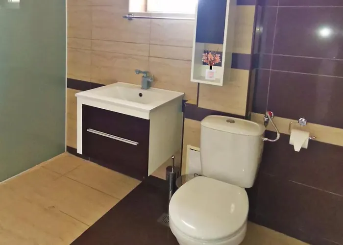 Twins Palace Святые Константин и Елена