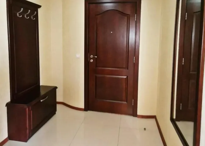 Twins Palace Святые Константин и Елена