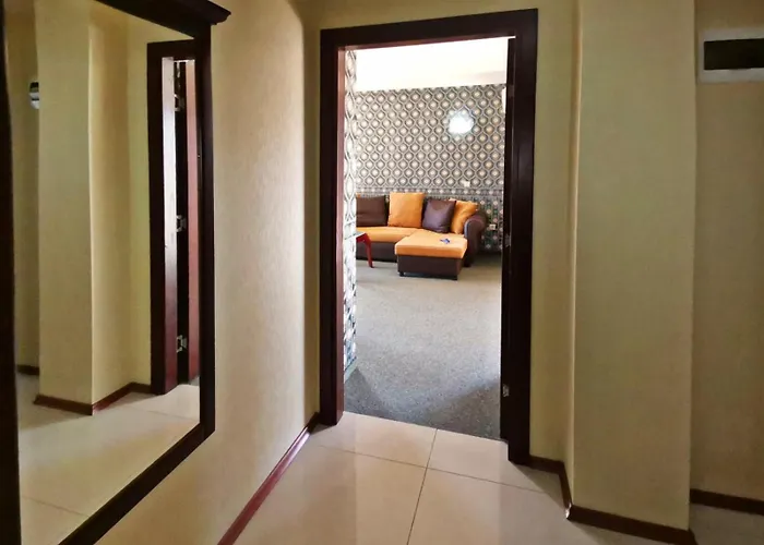 Апарт-отель Twins Palace