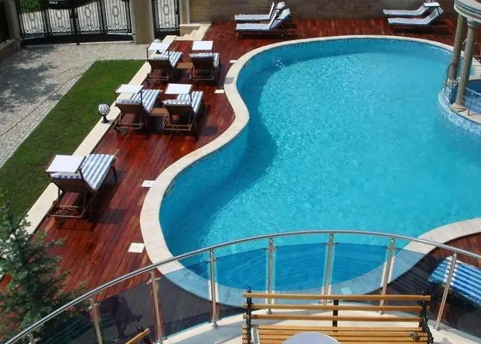 Twins Palace Апарт-отель Святые Константин и Елена