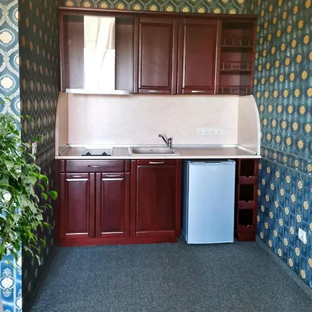 Apartahotel Twins Palace Saints Constantine and Helena