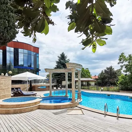 Apart Otel Twins Palace