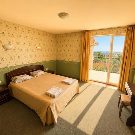 Apart Otel Twins Palace 3*