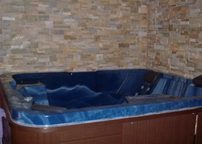 Twins Palace Aparthotel Saints Constantine and Helena