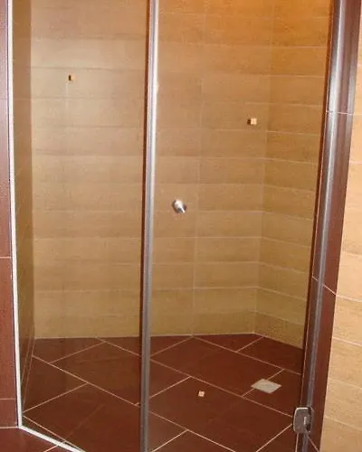 Aparthotel Twins Palace 3*